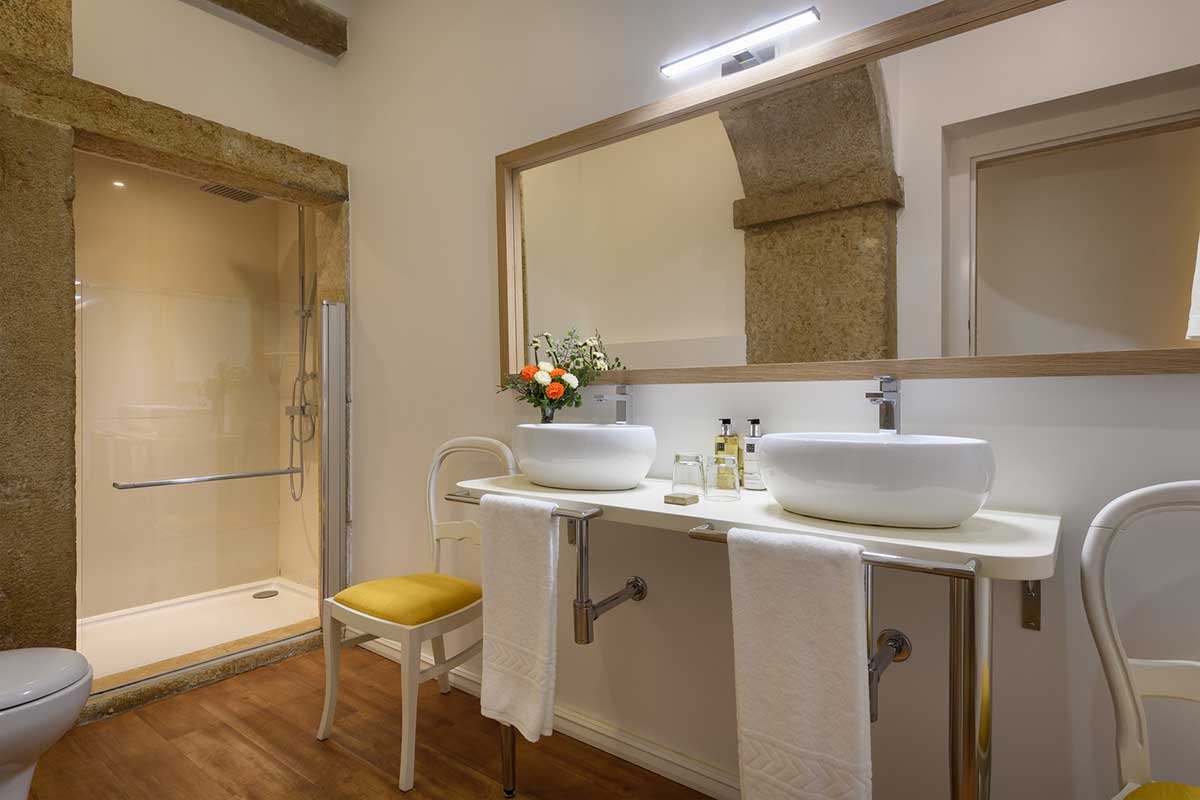 Alecrim ao chiado hotel room Lisbon