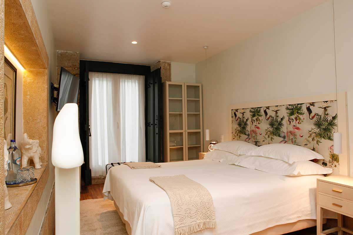 Alecrim ao chiado hotel room Lisbon luxury